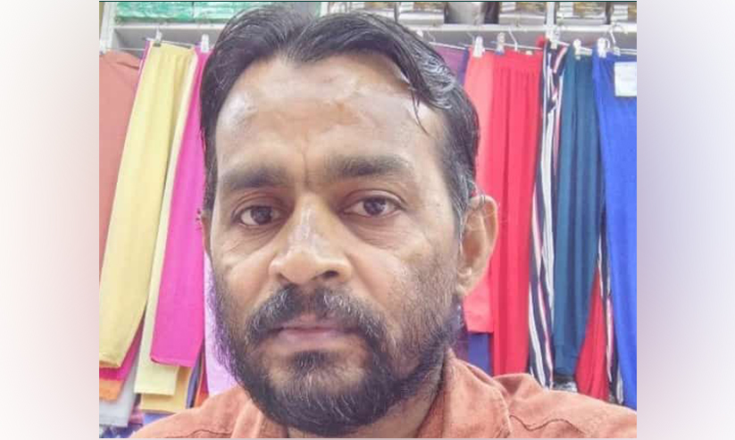 ഖാദറിന്റെ മരണം സുഹൃത്തുക്കളെ കണ്ണീരിലാഴ്ത്തി ഖാദറിന്റെ മരണം സുഹൃത്തുക്കളെ കണ്ണീരിലാഴ്ത്തി