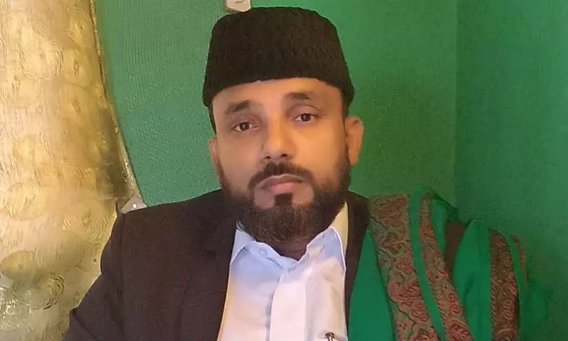 സമൂഹ മാധ്യമങ്ങളിലെ ആത്മീയ കച്ചവടം: നൂറേ ഹബീബ് തങ്ങൾക്കെതിരെ വ്യാപക വിമർശനം സമൂഹ മാധ്യമങ്ങളിലെ ആത്മീയ കച്ചവടം: നൂറേ ഹബീബ് തങ്ങൾക്കെതിരെ വ്യാപക വിമർശനം