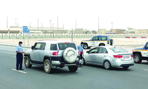 ഈദ് അവധി: പട്രോളിങ് ശക്തമാക്കി ട്രാഫിക് വിഭാഗം ഈദ് അവധി: പട്രോളിങ് ശക്തമാക്കി ട്രാഫിക് വിഭാഗം