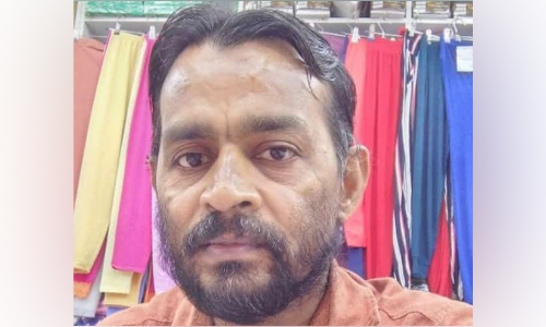 ഖാദറിന്‍റെ മരണം സുഹൃത്തുക്കളെ കണ്ണീരിലാഴ്ത്തി