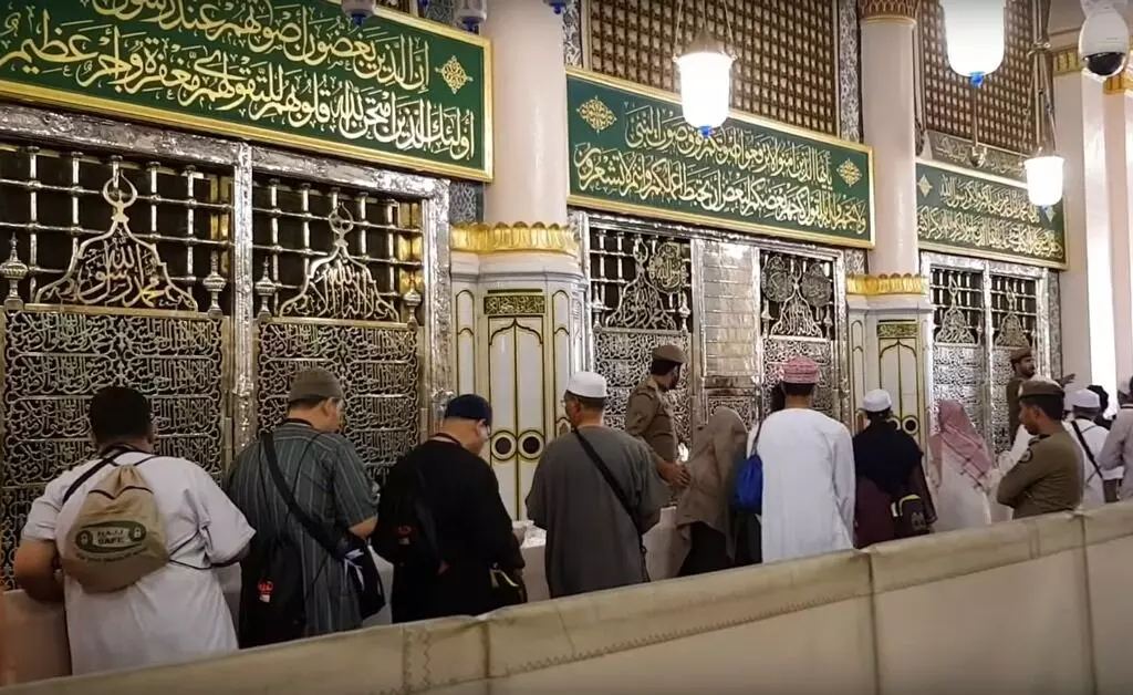 മദീന റൗദാ സന്ദർശനം നിർത്തിവെച്ചു മദീന റൗദാ സന്ദർശനം നിർത്തിവെച്ചു