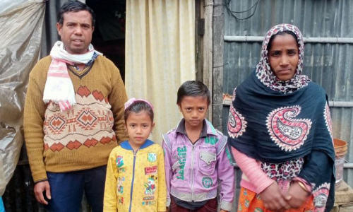 noor hussain and family