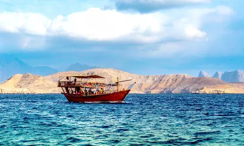 പെ​രു​ന്നാ​ൾ അ​വ​ധി​ക്ക്​​ മു​സ​ന്ദം കാ​ണാം