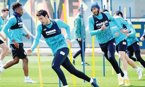 ചാമ്പ്യൻസ് ലീഗ് സെമി: ലിവർപൂൾ-വിയ്യാ റയൽ ആദ്യ പോരാട്ടം ഇന്ന് ചാമ്പ്യൻസ് ലീഗ് സെമി: ലിവർപൂൾ-വിയ്യാ റയൽ ആദ്യ പോരാട്ടം ഇന്ന്