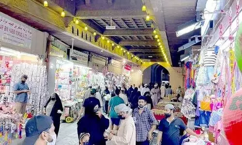 പെരുന്നാള്‍: മത്ര സൂഖ് ഉണർന്നു