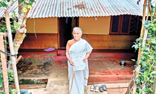 House threatened with foreclosure Poor family seeking help