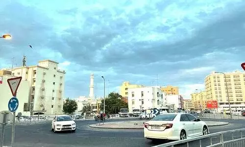 ഖത്തറിൽ മഴയെത്തി ഖത്തറിൽ മഴയെത്തി