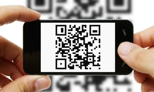 ക്യു.ആർ കോഡ് സ്കാൻ ചെയ്യാറുണ്ടോ? ഓൺലൈൻ തട്ടിപ്പിൽ കുടുങ്ങാതിരിക്കാൻ ഈ കാര്യങ്ങൾ ശ്രദ്ധിക്കാം... ക്യു.ആർ കോഡ് സ്കാൻ ചെയ്യാറുണ്ടോ? ഓൺലൈൻ തട്ടിപ്പിൽ കുടുങ്ങാതിരിക്കാൻ ഈ കാര്യങ്ങൾ ശ്രദ്ധിക്കാം...