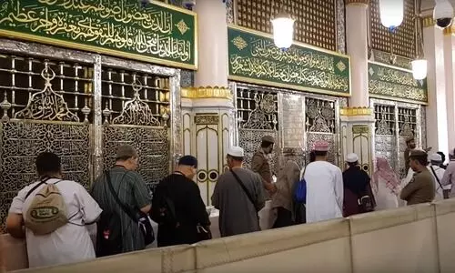 മദീന റൗദാ സന്ദർശനം നിർത്തിവെച്ചു