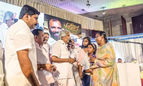 കോൺഗ്രസിനെ എഴുതി തള്ളാമെന്ന് വിചാരമുണ്ടെങ്കിൽ നടക്കില്ല -ഉമ്മൻ ചാണ്ടി