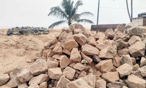 മൊഗ്രാലിൽ കടൽഭിത്തി നിർമാണത്തിന് ശാശ്വത പരിഹാരമാവുമോ?