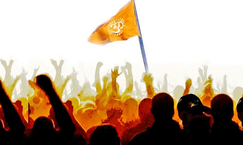 അടുത്തതും വരുന്നു