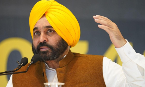 ഭഗവന്ത് മാന് വധഭീഷണിയുമായി റെയിൽവെ സ്റ്റേഷനിൽ കത്തുകൾ; ആരാധനാലയങ്ങളും റെയിൽവെ സ്റ്റേഷനുകളും തകർക്കുമെന്നും മുന്നറിയിപ്പ്