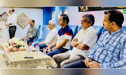 ഇഫ്താറും സ്നേഹ സംഗമവുമായി പ്രവാസി കൂട്ടായ്മകൾ