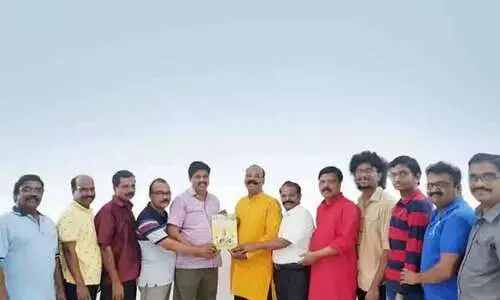 വിഷുപ്പുലരി ആഘോഷം ബ്രോഷർ പ്രകാശനം