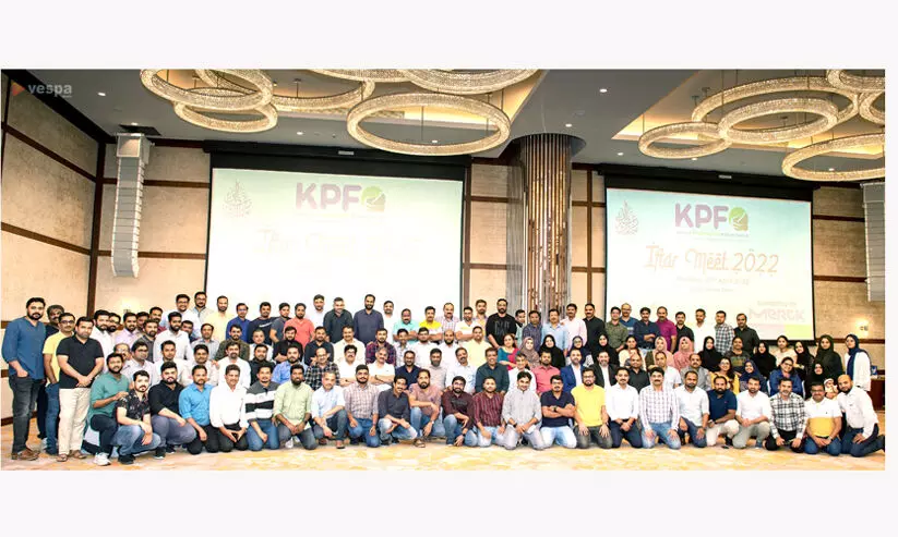 സ്നേഹസന്ദേശവുമായി ഇഫ്താർ സ്നേഹസന്ദേശവുമായി ഇഫ്താർ