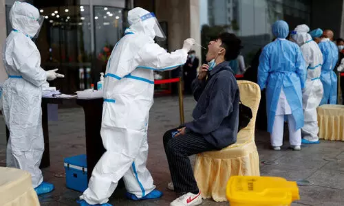 കോവിഡ്: ആയിരത്തിലേറെ വിമാനങ്ങൾ റദ്ദാക്കാനൊരുങ്ങി ചൈനീസ് നഗരം കോവിഡ്: ആയിരത്തിലേറെ വിമാനങ്ങൾ റദ്ദാക്കാനൊരുങ്ങി ചൈനീസ് നഗരം