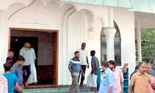 ഇടവേളക്കുശേഷം ഒരുമയുടെ തിരക്കിൽ  റമദാൻ ആരാധന; പെരുന്നാളും...