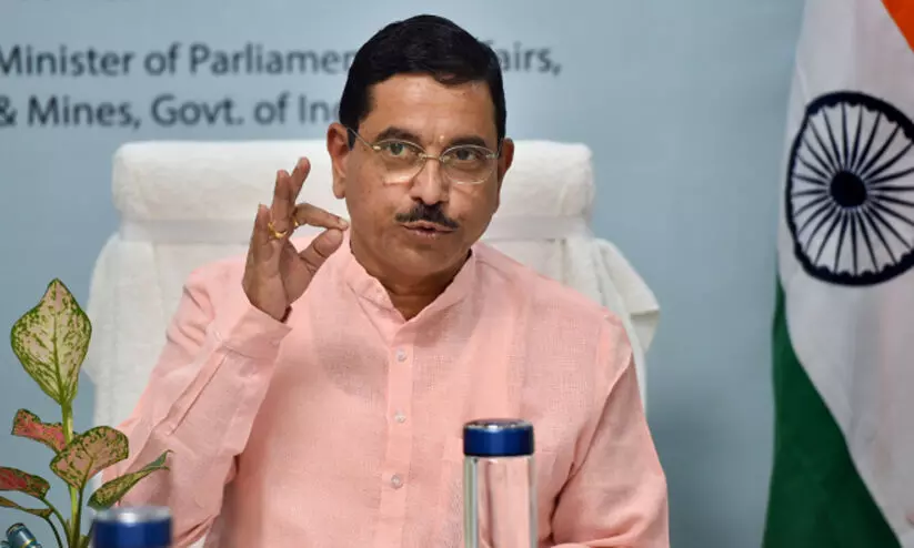 എ.എ.പിക്ക് കള്ളം പറയുന്ന ശീലമുണ്ട്; കൽക്കരി പ്രതിസന്ധിയുമായി ബന്ധപ്പെട്ട് മാന്‍ തന്നെ കണ്ടിട്ടില്ലെന്ന് പ്രഹ്ലാദ് ജോഷി