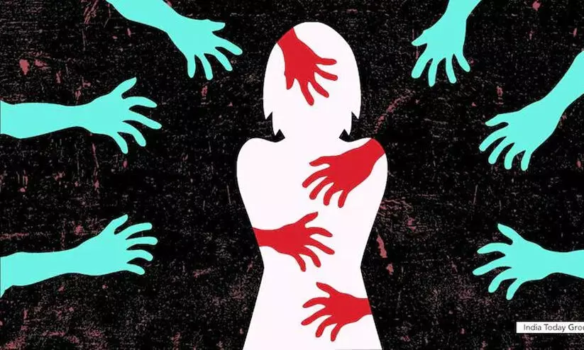 മധ്യപ്രദേശിൽ പീഡനശ്രമം എതിർത്തതിന് യുവതിയെ ഓടുന്ന ട്രെയിനിൽ നിന്ന് തള്ളിയിട്ടു