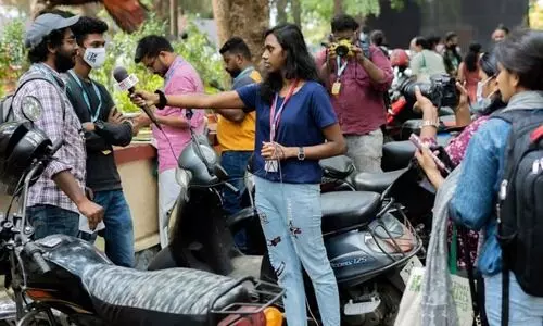 മീഡിയവൺ അക്കാദമിയിൽ കൺവജൻസ് ജേണലിസം, വിഷ്വൽ കമ്മ്യൂണിക്കേഷൻ പി.ജി ഡിപ്ലോമ കോഴ്സുകൾക്ക് അപേക്ഷ ക്ഷണിച്ചു