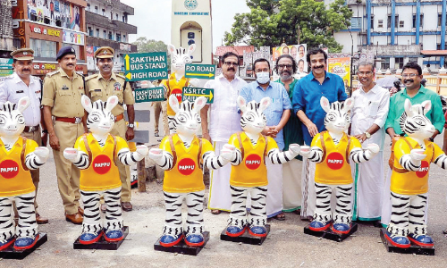 പൂരനഗരിയിൽ ഇനി വഴിതെറ്റില്ല; വഴി കാട്ടാൻ പപ്പു സീബ്രയുണ്ട്