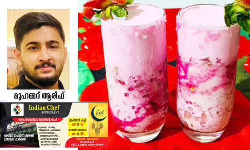 സ്ട്രോബെറി ബനാന സ്മൂത്തി