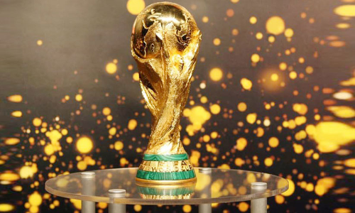 കൺനിറയെ കാണാം ലോകകപ്പ് ട്രോഫി...