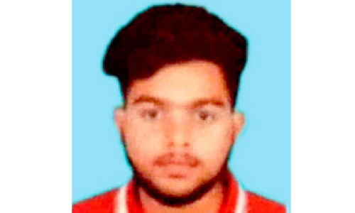 യുവാവ് അയല്‍വീട്ടില്‍ തൂങ്ങി മരിച്ച നിലയില്‍