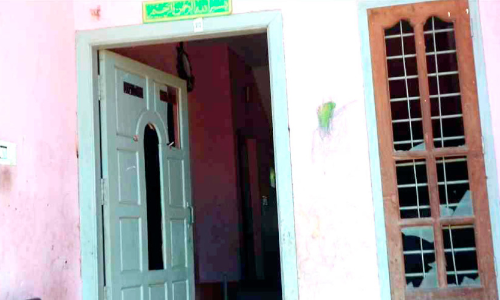 മദ്യലഹരിയിൽ ഭാര്യയുടെയും ബന്ധുവിന്‍റെയും വീടുകൾ അടിച്ചുതകർത്തു