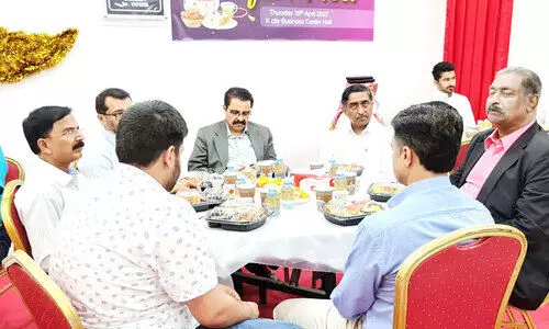 ബി.​കെ.​എ​സ്.​എ​ഫ്​ ഇ​ഫ്താ​ർ വി​രു​ന്ന് സാ​മൂ​ഹി​ക പ്ര​വ​ർ​ത്ത​ക​രു​ടെ ഒ​ത്തു​ചേ​ര​ലാ​യി