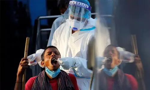 ചികിത്സയിലുള്ളവരുടെ എണ്ണം 20,000ത്തിലേക്ക്; രാജ്യത്ത് 3,324 പേർക്ക്കൂടി കോവിഡ്