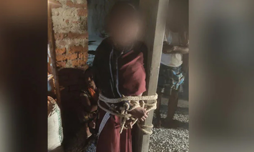 അവിഹിത ബന്ധമാരോപിച്ച് യുവതിയെ തൂണിൽ കെട്ടിയിട്ട് മർദിച്ചു; ഭർത്താവടക്കം അഞ്ചുപേർ അറസ്റ്റിൽ