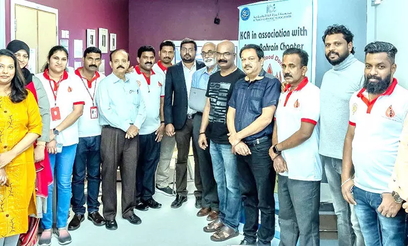 രക്തദാന ക്യാമ്പ് നടത്തി രക്തദാന ക്യാമ്പ് നടത്തി