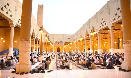 ഈ​ദ്​ ദി​ന​ങ്ങ​ളി​ൽ അ​സീ​റി​ൽ ഫു​ട്ബാ​ൾ മാ​മാ​ങ്കം