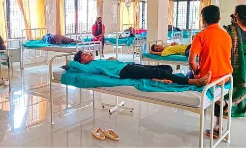 വിഷബാധ; ഭക്ഷണം കഴിച്ചവർ കൂട്ടത്തോടെ ആശുപത്രികളിലേക്ക്