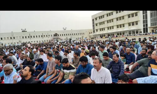 ഇന്ത്യന്‍ സ്കൂളിലെ ഈദ് ഗാഹില്‍ ആയിരങ്ങള്‍ അണിനിരന്നു