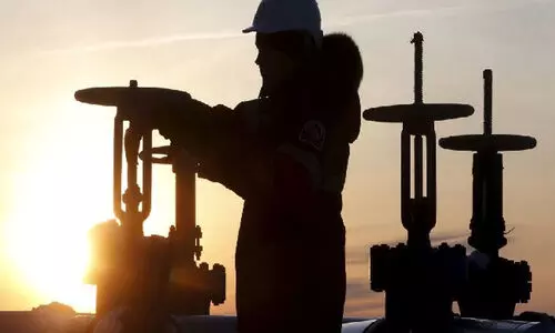 റ​ഷ്യ​ൻ എ​ണ്ണ ഇ​റ​ക്കു​മ​തി: കൂ​ടു​ത​ൽ ഉ​പ​രോ​ധ​വു​മാ​യി യൂ​റോ​പ്യ​ൻ യൂ​നി​യ​ൻ