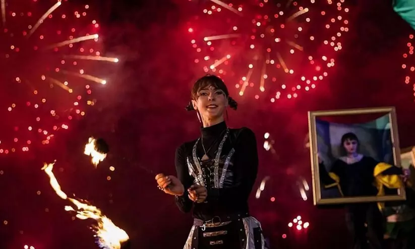 മനംകവർന്ന് ജിദ്ദ സീസൺ 2022; ഇന്ത്യയടക്കം വിവിധ രാജ്യക്കാർക്ക് പ്രത്യേക പരിപാടികൾ മനംകവർന്ന് ജിദ്ദ സീസൺ 2022; ഇന്ത്യയടക്കം വിവിധ രാജ്യക്കാർക്ക് പ്രത്യേക പരിപാടികൾ