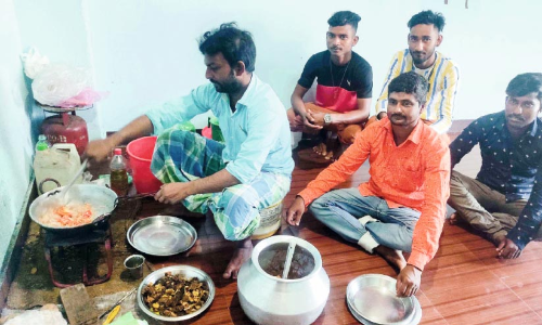 വാടക മുറികളിൽ പെരുന്നാൾ ആഘോഷമാക്കി ബംഗാളികൾ