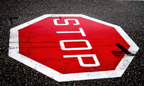 ഗതാഗതം നിരോധിച്ചു