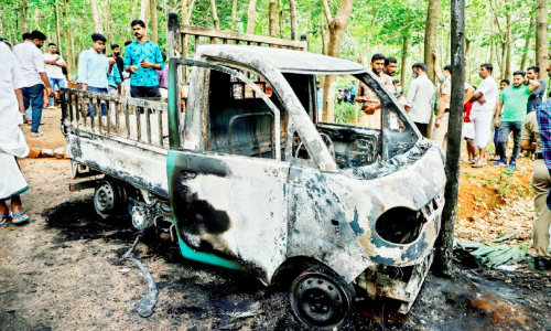 മുഹമ്മദ്​ കാ​സ​ർ​കോ​ട്ട്​ പോക്​സോ കേസ് പ്രതി;  കൊ​ല​പാ​ത​കം വി​ചാ​ര​ണ തു​ട​ങ്ങാ​നി​രി​ക്കെ