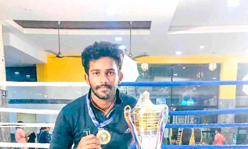 മുയ് തായ് ചാമ്പ്യൻഷിപ്പിൽ എഡ്വിൻ ജി. സുനിലിന് സ്വർണം