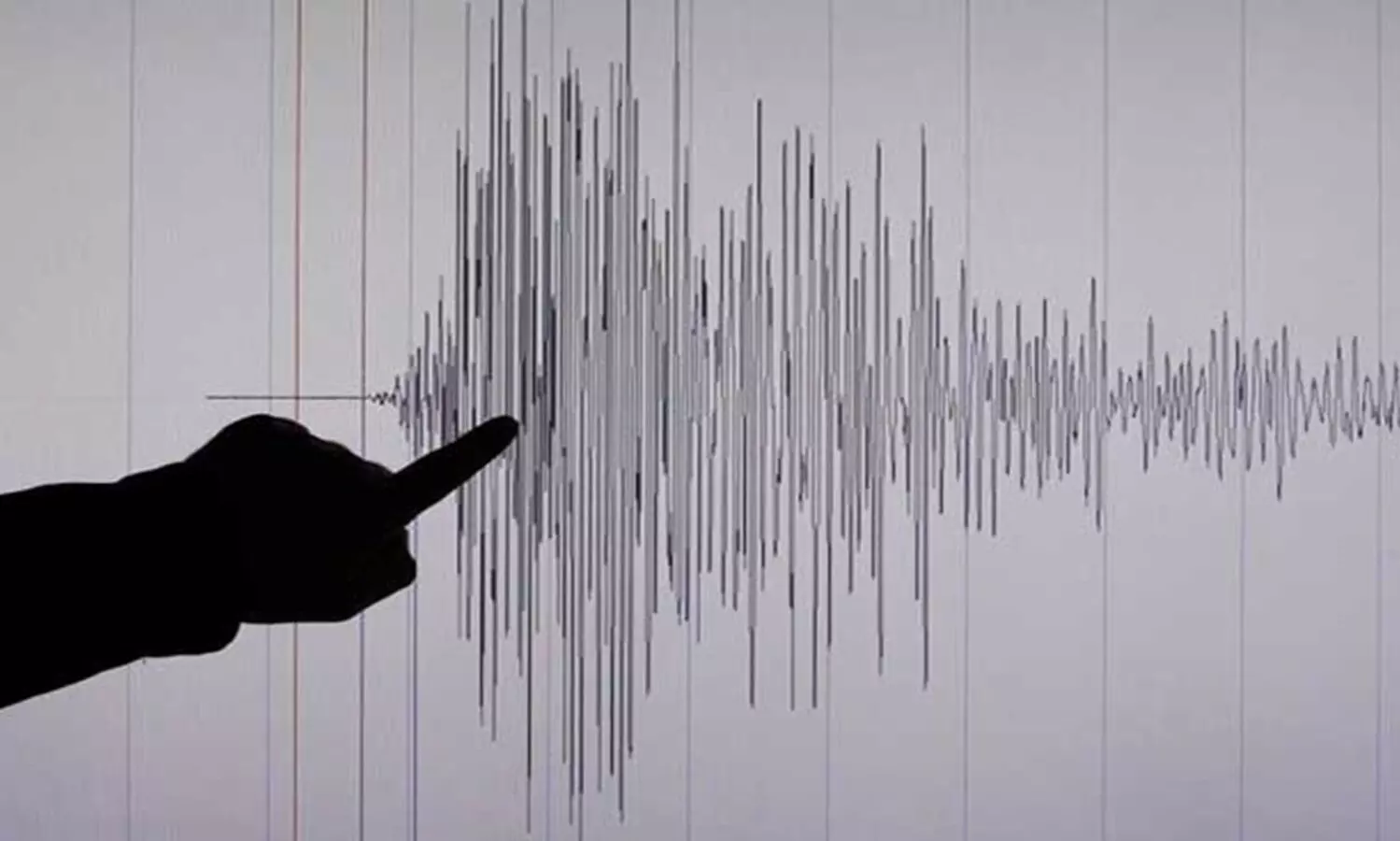 ഭൂകമ്പം: പാകിസ്താനിലെ ബലൂചിസ്താനിൽ 80 വീടുകൾ തകർന്നു    ​