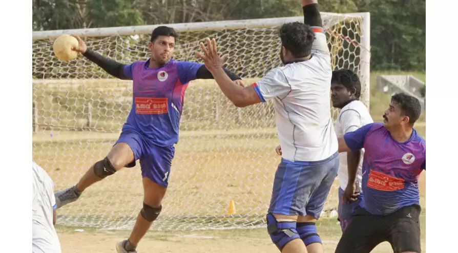 കളിച്ചുതളർന്നു; ഇനിയെങ്കിലും ജോലി?