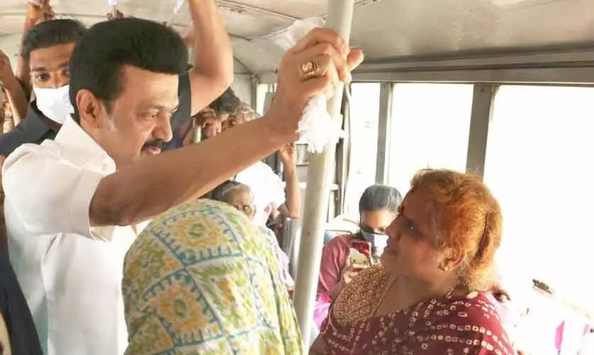 mk stalin in bus mk stalin in bus
