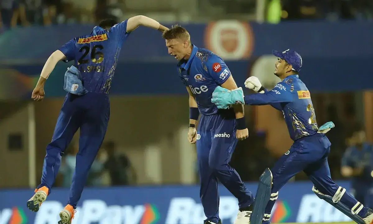 mumbai indians vs gujrat titans