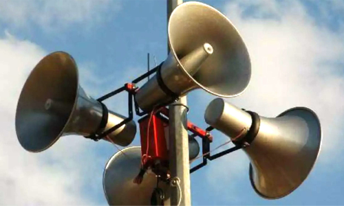 ഉച്ചഭാഷിണി വിവാദം: പൊലീസ് സ്റ്റേഷനുകൾക്ക് പുറത്ത് ഹനുമാൻ ചാലിസ വായിക്കുമെന്ന് എം.എൻ.എസ്