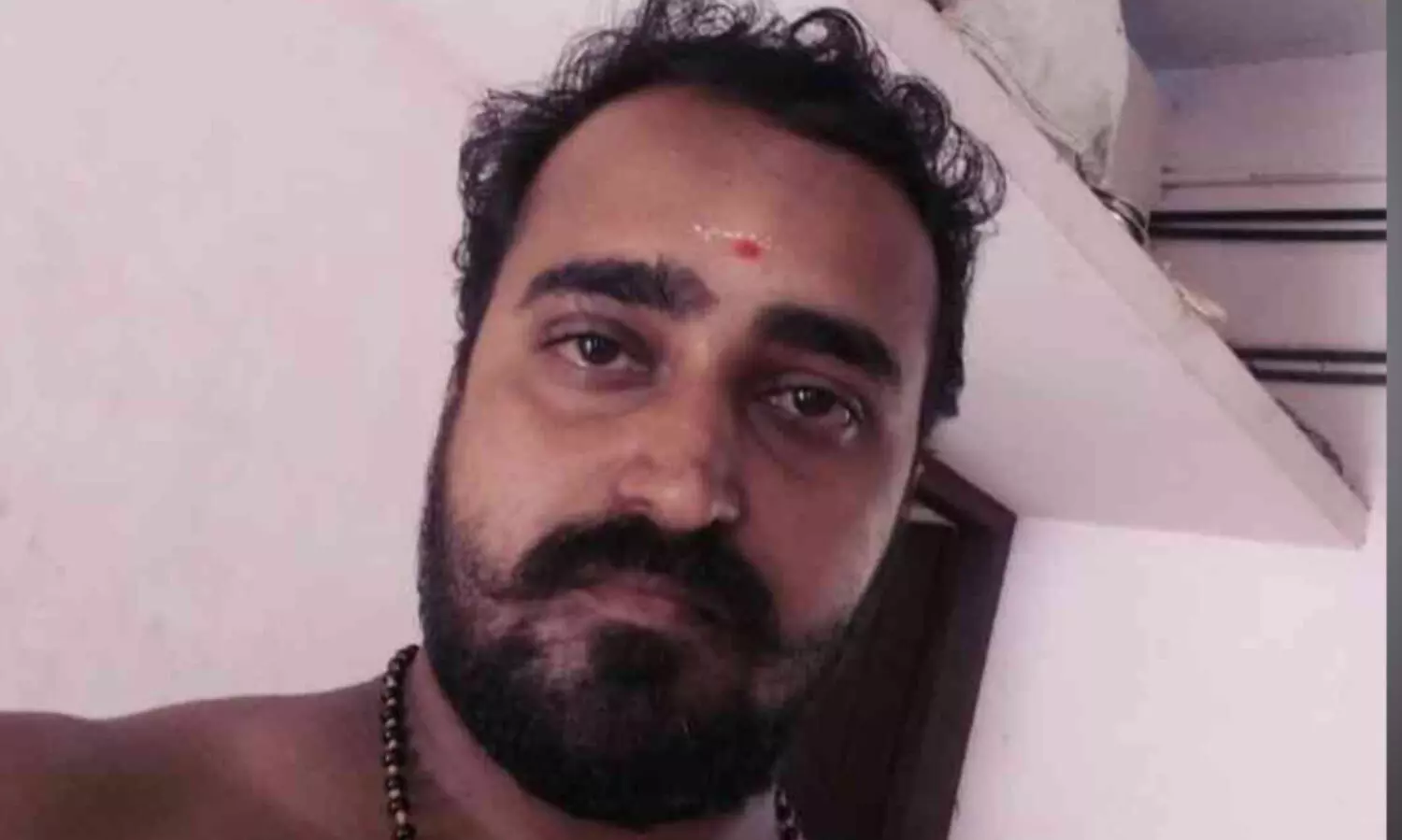 ക്ഷേത്ര ജീവനക്കാരൻ കുളത്തിൽ മരിച്ചനിലയിൽ