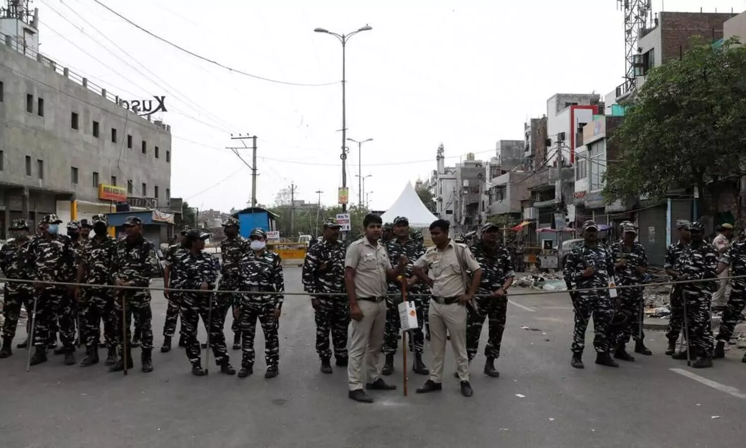 ജഹാംഗീർപുരി ഘോഷയാത്ര തടയാതിരുന്ന ഡൽഹി പൊലീസിന് കോടതിയുടെ വിമർശനം